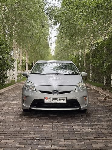 гибрид батареи: Toyota Prius: 2015 г., 1.8 л, Вариатор, Гибрид, Хэтчбэк — 8