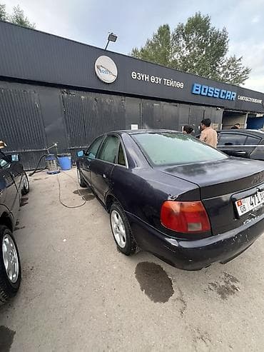 Audi A4: 1996 г., 1.8 л, Автомат, Бензин, Седан