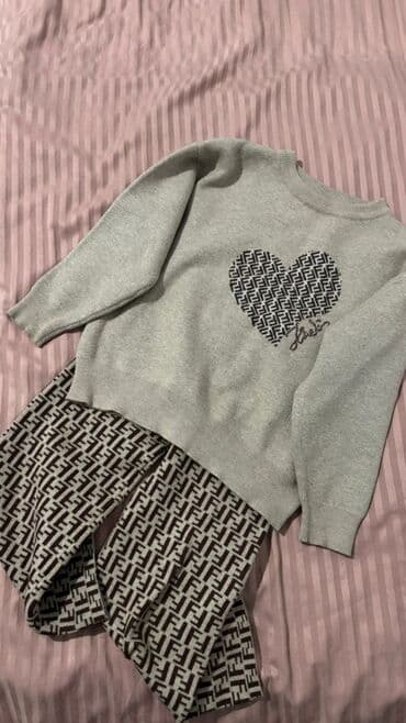 Продаю детские вещи на 5-7 лет,в отличном состоянии