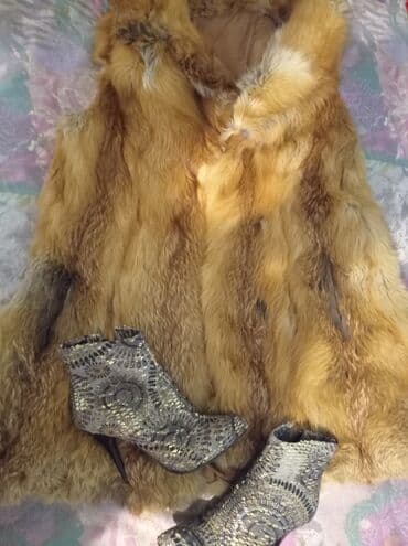 искры для обуви: Ботинки, 35, Fashion & Bella, Б/у, цвет - Золотой, Самовывоз — 5