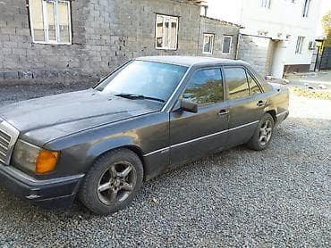 Mercedes-Benz W124: 1990 г., 2.3 л, Механика, Бензин, Седан — 2