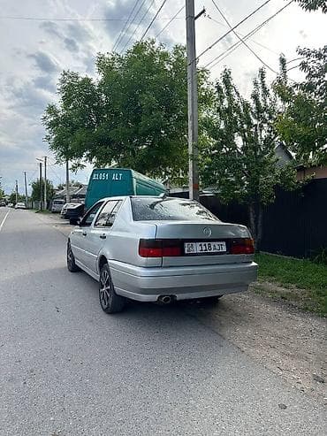 фолс фаген вента на багаж: Volkswagen Vento: 1993 г., 1.8 л, Механика, Бензин, Седан — 4