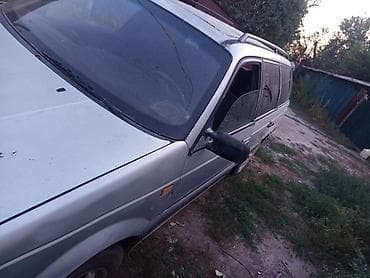 Volkswagen Passat Variant: 1992 г., Механика, Универсал — 3
