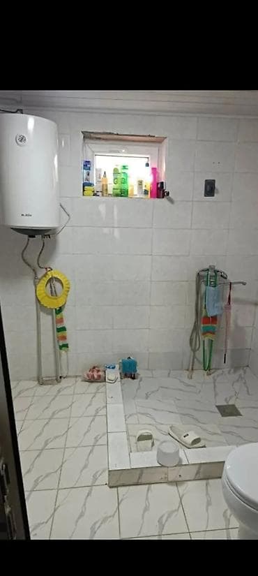 3 комната: 57 м², 3 комнаты, Парковка, Забор, огорожен — 2