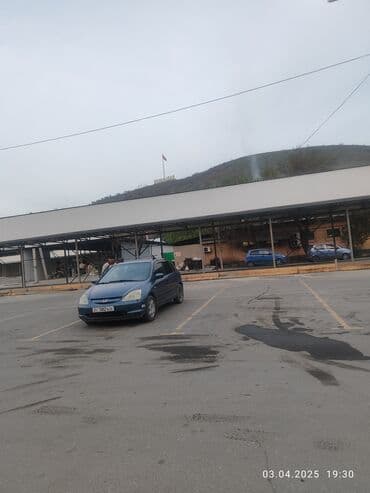 синяя geely: Honda Civic: 2003 г., 1.6 л, Механика, Газ, Хэтчбэк — 2