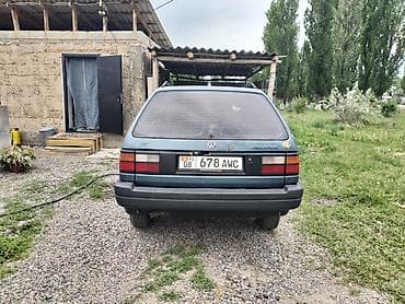 Volkswagen Passat Variant: 1988 г., 1.8 л, Механика, Бензин, Универсал — 3