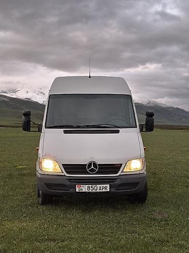 Продажа авто: Mercedes-Benz Спринтер: 2004 г., 2.2 л, Механика, Дизель, Фургон — 4