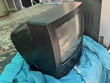 nothing 2a: Телевизор LG в хорошем состоянии — 2