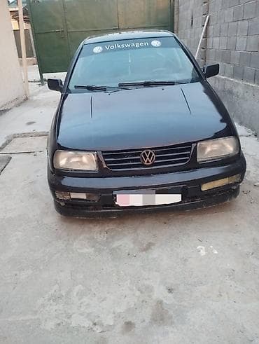vin code: Volkswagen Vento: 1993 г., 1.8 л, Механика, Бензин, Седан — 1
