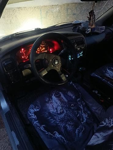 авто элек: Nissan Primera: 1993 г., 2 л, Автомат, Бензин, Седан — 5