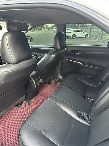 2017: Toyota Camry: 2017 г., Бензин, Седан — 7