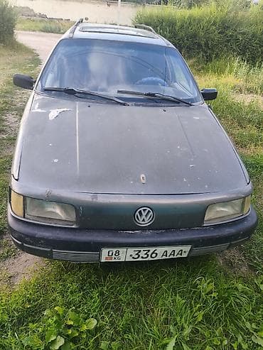 Volkswagen Passat: 1989 г., Механика, Универсал — 8