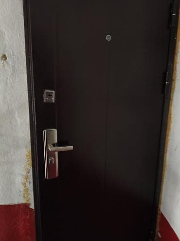 Батирлерди ижарага берүү: 2 бөлмө, 44 м², 104-серия, 4 кабат, Эски ремонт — 1