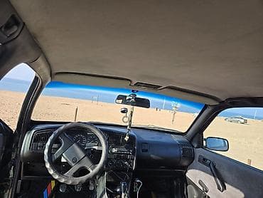 авто для такси: Volkswagen Passat: 1992 г., 2 л, Механика, Бензин, Универсал — 6