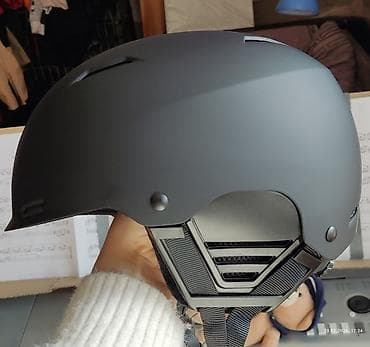 Книги и журналы: Горнолыжный/сноубордический шлем SKIFREE причина продажи - неподошел — 2