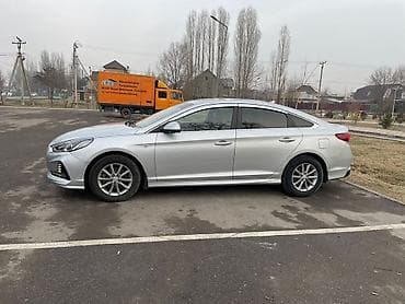 bmw 520i: Hyundai Sonata: 2020 г., 2 л, Автомат, Газ, Седан — 4