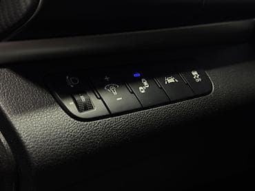 Продажа авто: Hyundai Avante: 2019 г., 1.6 л, Автомат, Бензин, Седан — 5