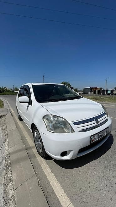 такта раум: Toyota Raum: 2003 г., 1.5 л, Автомат, Минивэн — 1