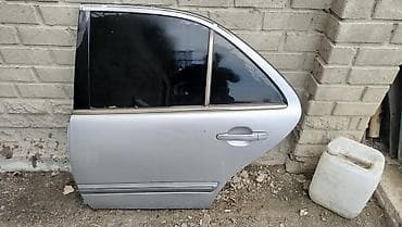 мерс р16: Бампер Mercedes-Benz — 9