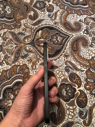 клетка для телефона: Redmi, Redmi 5A, Б/у, 64 ГБ, цвет - Черный, 2 SIM — 3