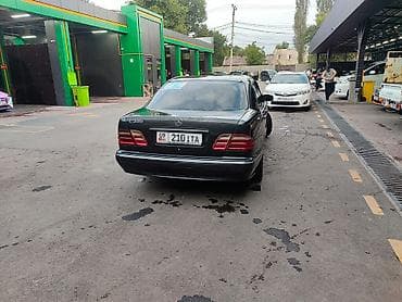 mers 212: Mercedes-Benz E-Class: 2001 г., 3.2 л, Автомат, Бензин, Седан — 3