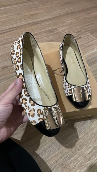 Балетки 🥿 трендовые 
Новые абсолютно 💯 
 Размер 38