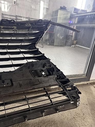 lexs: Решетка радиатора Lexus 2021 г., Б/у, Оригинал — 6