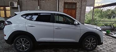 Hyundai Tucson: 2017 г., Автомат, Дизель, Кроссовер — 4