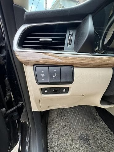 Продажа авто: Kia K7: 2017 г., 2.2 л, Автомат, Дизель, Седан — 9