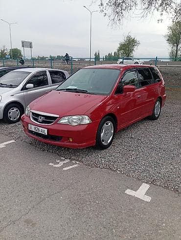 подлокотник на одиссей: Honda Odyssey: 2003 г., 2.3 л, Автомат, Бензин, Минивэн — 1