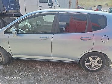Продажа авто: Honda Jazz: 2009 г., 1.5 л, Механика, Бензин, Хэтчбэк — 4