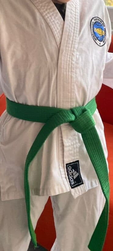 нож бабочка тренировочный купить: Кожаный шлем, почти новый, для тэквандо, кимоно на 6-10 лет, турник — 12