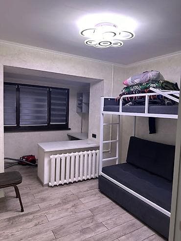 red centr: 2 комнаты, 40 м², Индивидуалка, 3 этаж — 3