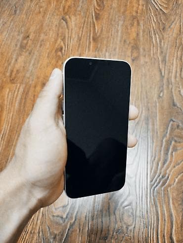 Техника и электроника: IPhone 13, Б/у, 128 ГБ, Белый, 86 % — 1