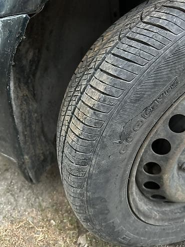 Продажа авто: Audi A4: 1995 г., 1.8 л, Механика, Бензин, Седан — 5