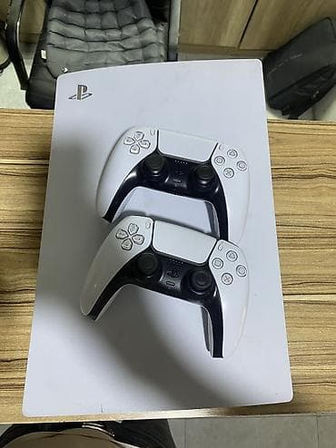 pro mozer: PlayStation 5 (версия с дисководом) + 2 беспроводных геймпада — 2