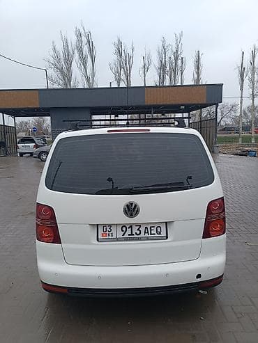 капот витз: Volkswagen Touran: 2008 г., Универсал — 2
