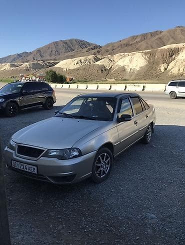 Daewoo Nexia: 2013 г., 1.6 л, Механика, Бензин, Седан