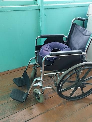 Инвалидная коляска