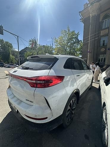 hyundai xcient: Weltmeister EX5, 2021 г., 94000 км, Передний, В наличии — 4