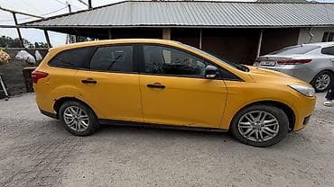 6: Ford Focus: 2015 г., 1.6 л, Механика, Бензин, Универсал — 4