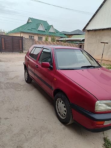 golf iv: Volkswagen Golf: 1992 г., 1.8 л, Ручные, Бензин, Хэтчбэк — 3