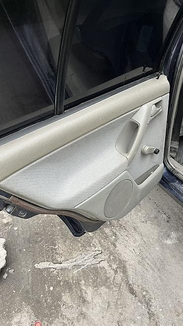 vw vento: Volkswagen Vento: 1993 г., 1.8 л, Ручные, Бензин, Седан — 8