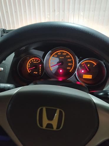 хонда фит гранат: Honda Fit: 2005 г., 1.3 л, Вариатор, Бензин, Хэтчбэк — 9