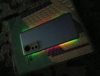 самсунг флип 5: Xiaomi, 12, Колдонулган, 256 ГБ, түсү - Кызгылт көк, 2 SIM — 1