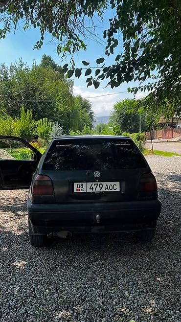 накладки гольф 2: Volkswagen Golf: 1993 г., 1.6 л, Механика, Бензин, Хэтчбэк — 2