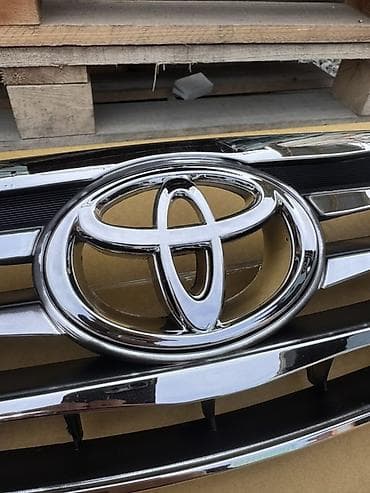 решетка радиатора тайота ист: Решетка радиатора Toyota Новый, Аналог — 2
