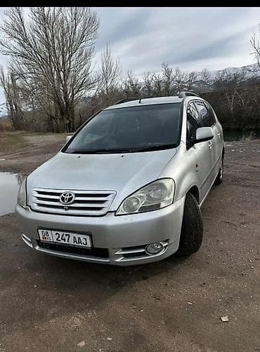 ровтер: Toyota Avensis Verso: 2003 г., 2 л, Автомат, Бензин, Минивэн — 10