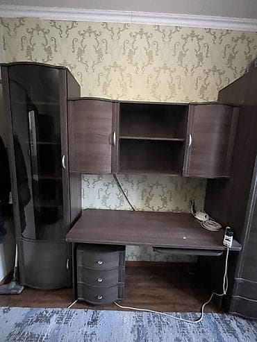 стол письменный б: Комплект офисной мебели, Шкаф, ДСП, цвет - Коричневый — 3