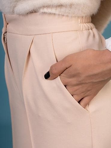 Брюки: Классические кюлоты Молочные классические кюлоты Размер 42 — 3